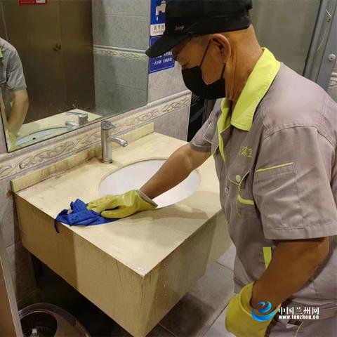 兰州门窗技工招聘启事