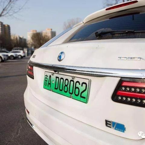 揭秘最新社会摇趋势，数据揭示舞蹈潮流动向
